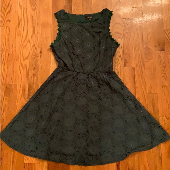 NWT Lily Rose Scallop Trim Lace Skater Dress - Picture 2 of 6